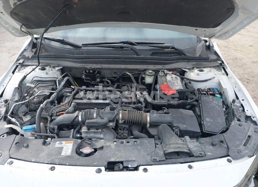 Photo 10 of 2020 Honda Accord SPORT (VIN 1HGCV1F37LA138995)