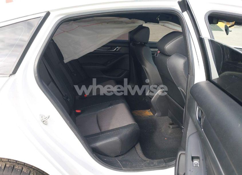 Photo 8 of 2020 Honda Accord SPORT (VIN 1HGCV1F37LA138995)