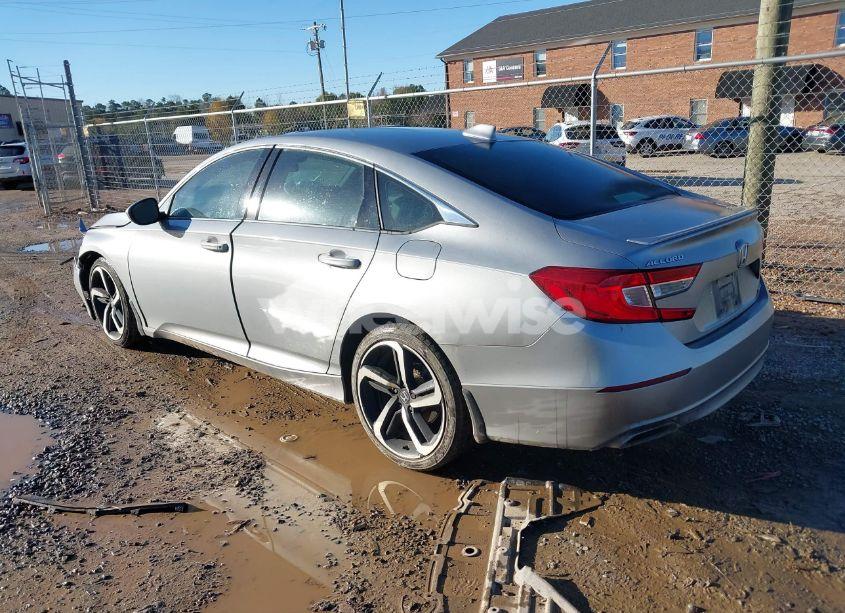 Photo 3 of 2020 Honda Accord SPORT (VIN 1HGCV1F37LA155781)