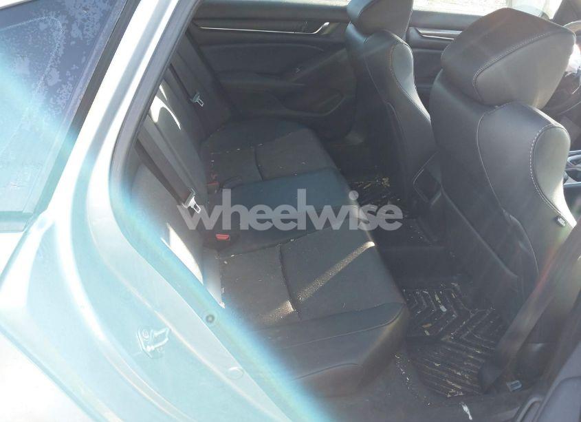 Photo 8 of 2020 Honda Accord SPORT (VIN 1HGCV1F37LA155781)