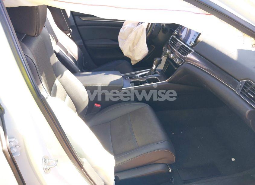 Photo 5 of 2021 Honda Accord SPORT (VIN 1HGCV1F37MA033438)