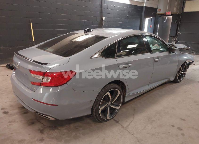 Photo 4 of 2022 Honda Accord SPORT (VIN 1HGCV1F37NA036406)