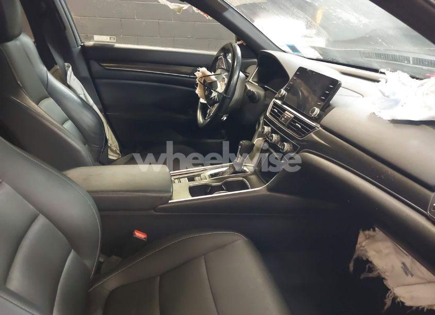 Photo 5 of 2022 Honda Accord SPORT (VIN 1HGCV1F37NA036406)