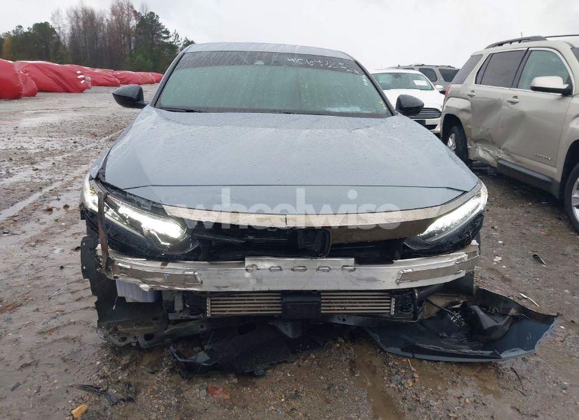Photo 13 of 2022 Honda Accord SPORT (VIN 1HGCV1F37NA044232)