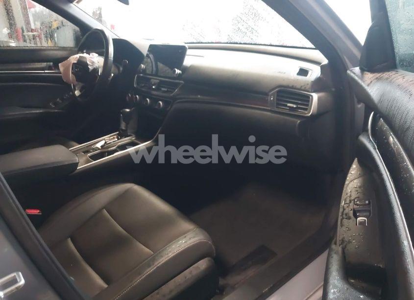 Photo 5 of 2022 Honda Accord SPORT (VIN 1HGCV1F37NA044232)