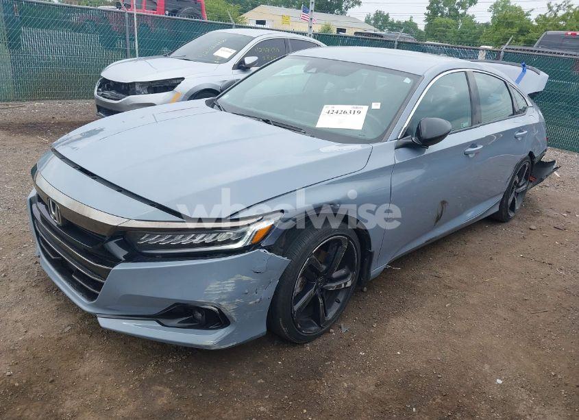 Photo 2 of 2022 Honda Accord SPORT (VIN 1HGCV1F37NA046899)