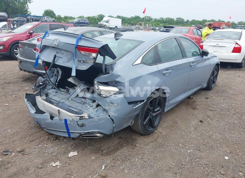 Photo 4 of 2022 Honda Accord SPORT (VIN 1HGCV1F37NA046899)