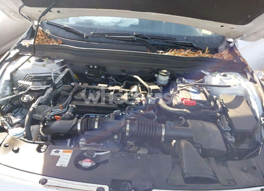Photo 10 of 2022 Honda Accord SPORT (VIN 1HGCV1F37NA076100)