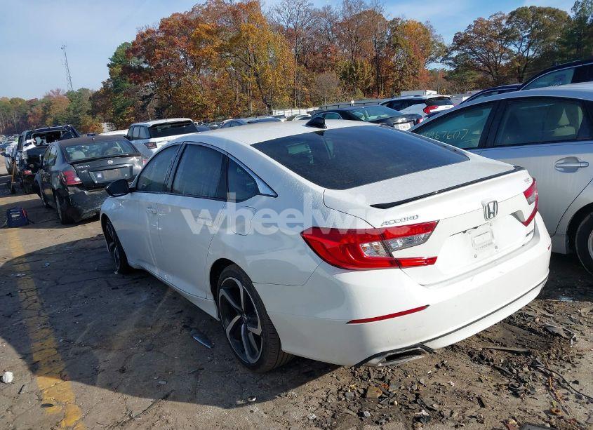 Photo 3 of 2022 Honda Accord SPORT (VIN 1HGCV1F37NA076100)