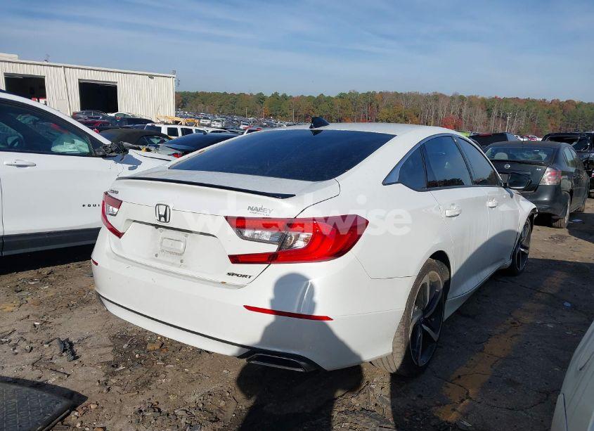 Photo 4 of 2022 Honda Accord SPORT (VIN 1HGCV1F37NA076100)