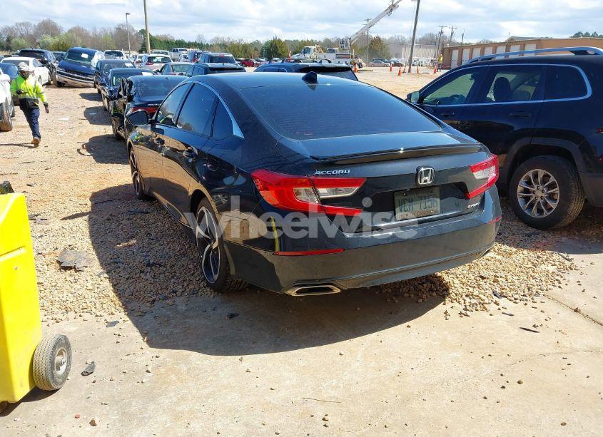 Photo 3 of 2022 Honda Accord SPORT (VIN 1HGCV1F37NA079711)