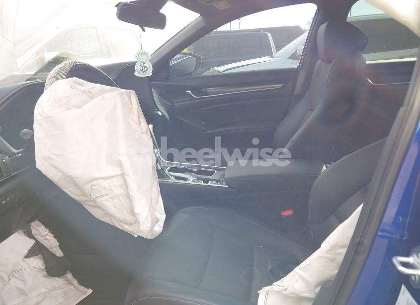 Photo 5 of 2022 Honda Accord SPORT (VIN 1HGCV1F37NA089901)