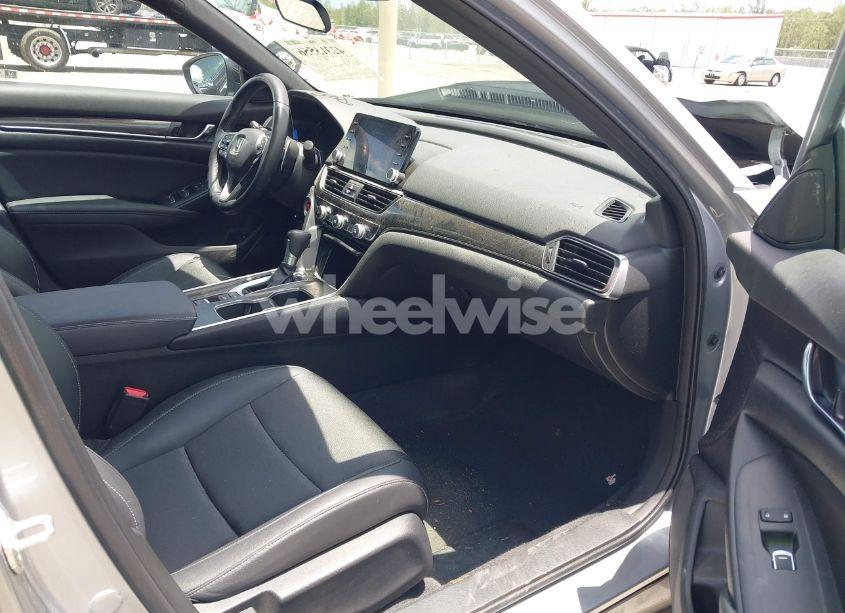 Photo 5 of 2022 Honda Accord SPORT (VIN 1HGCV1F37NA106700)