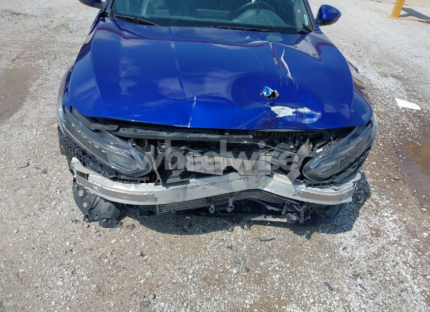 Photo 6 of 2018 Honda Accord SPORT (VIN 1HGCV1F38JA009192)