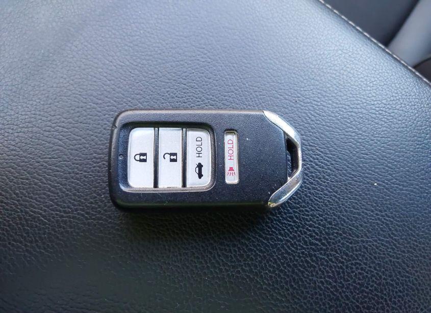 Photo 11 of 2018 Honda Accord SPORT (VIN 1HGCV1F38JA010858)