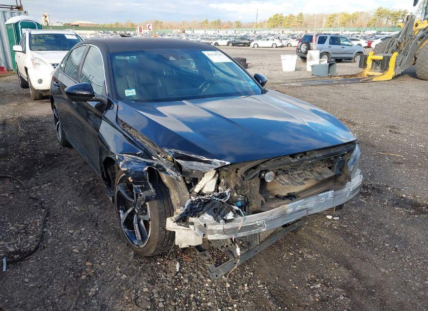 Photo 6 of 2018 Honda Accord SPORT (VIN 1HGCV1F38JA077914)