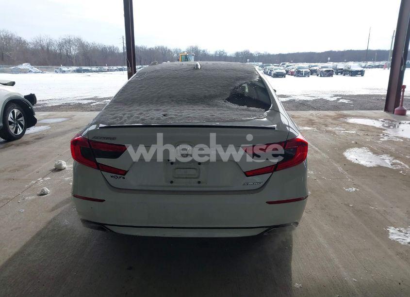 Photo 16 of 2018 Honda Accord SPORT (VIN 1HGCV1F38JA090646)