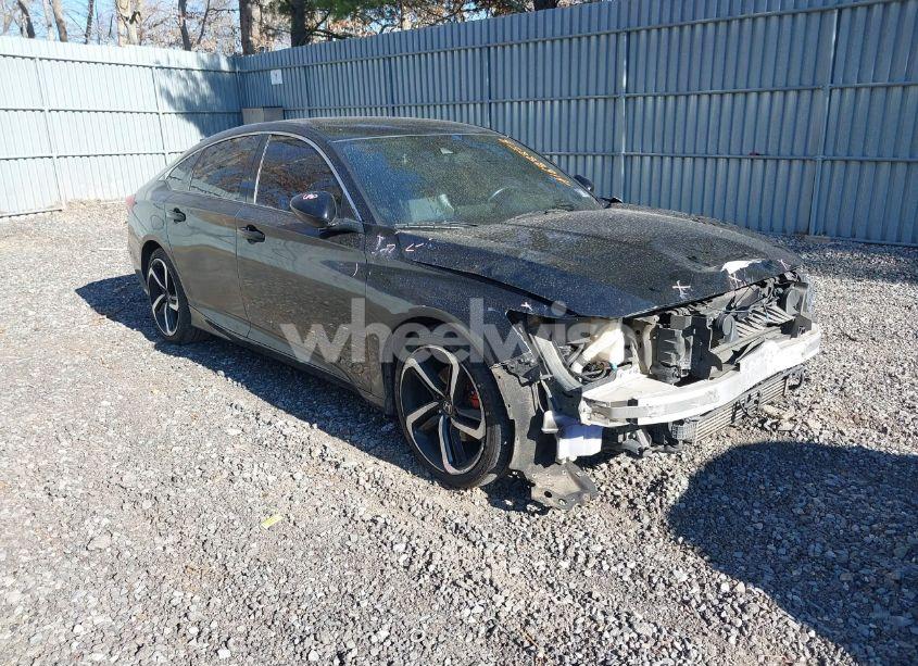 2018 Honda Accord SPORT (VIN 1HGCV1F38JA093109) main photo
