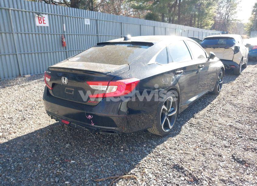 Photo 4 of 2018 Honda Accord SPORT (VIN 1HGCV1F38JA093109)