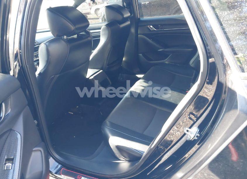 Photo 8 of 2018 Honda Accord SPORT (VIN 1HGCV1F38JA093109)