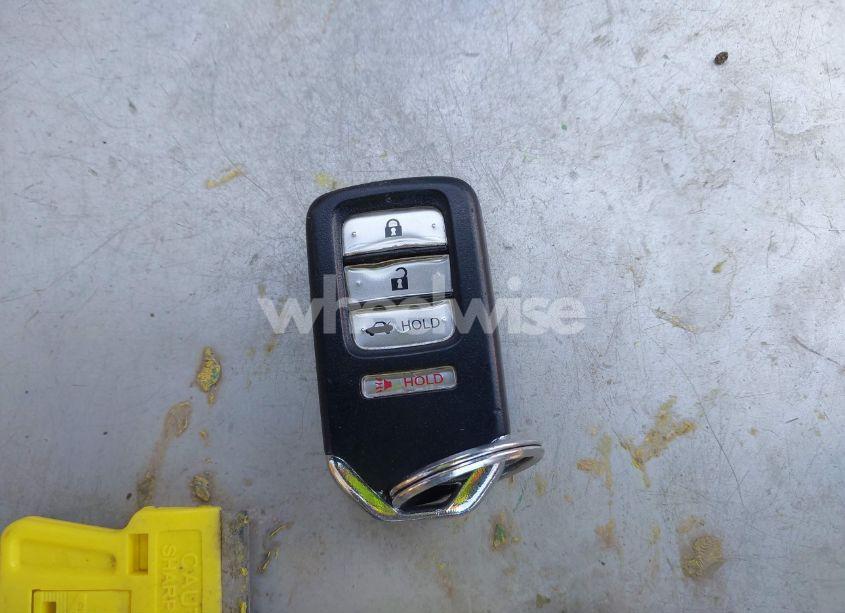 Photo 11 of 2018 Honda Accord SPORT (VIN 1HGCV1F38JA094387)