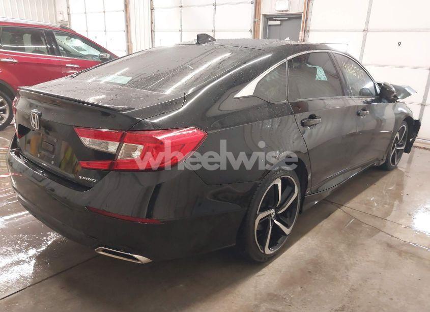 Photo 4 of 2018 Honda Accord SPORT (VIN 1HGCV1F38JA094387)