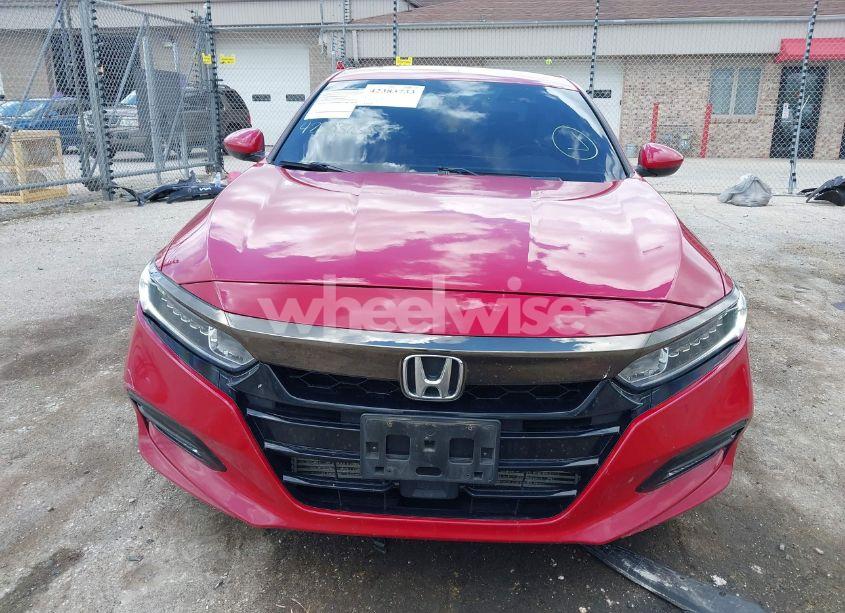 Photo 12 of 2018 Honda Accord SPORT (VIN 1HGCV1F38JA116551)