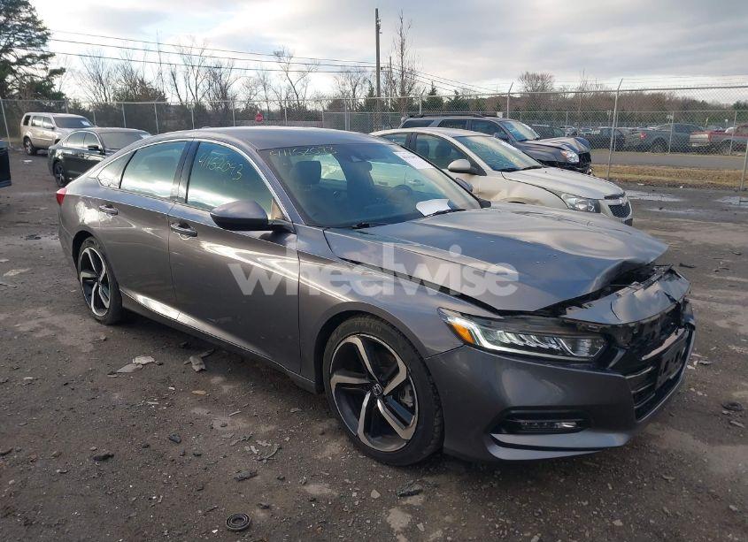2018 Honda Accord SPORT (VIN 1HGCV1F38JA168231) main photo