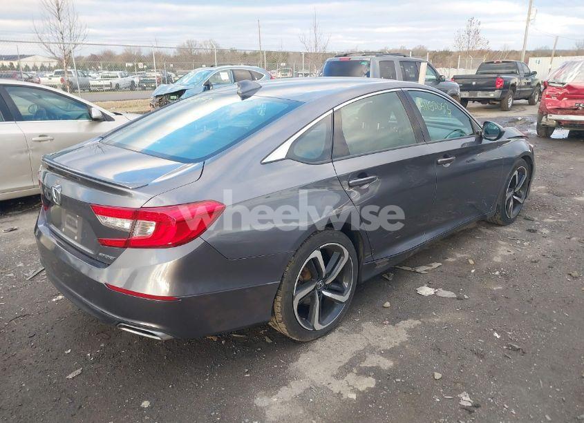 Photo 4 of 2018 Honda Accord SPORT (VIN 1HGCV1F38JA168231)