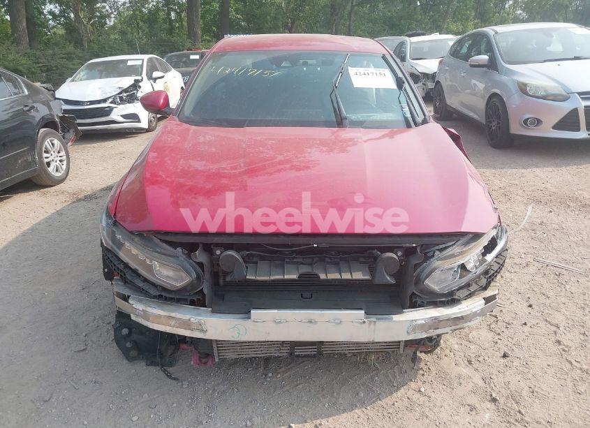 Photo 13 of 2018 Honda Accord SPORT (VIN 1HGCV1F38JA177334)