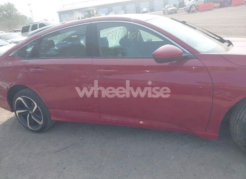 Photo 14 of 2018 Honda Accord SPORT (VIN 1HGCV1F38JA177334)