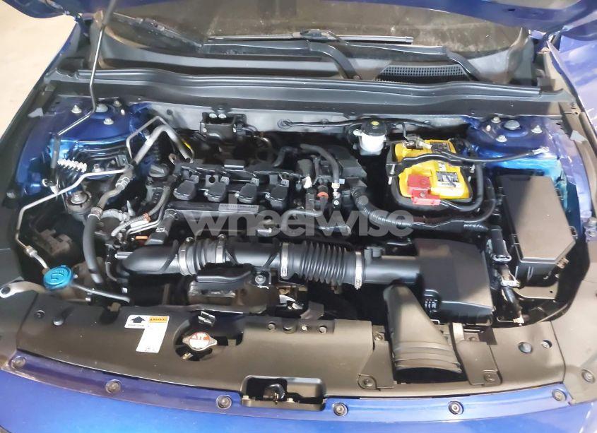 Photo 10 of 2018 Honda Accord SPORT (VIN 1HGCV1F38JA262304)