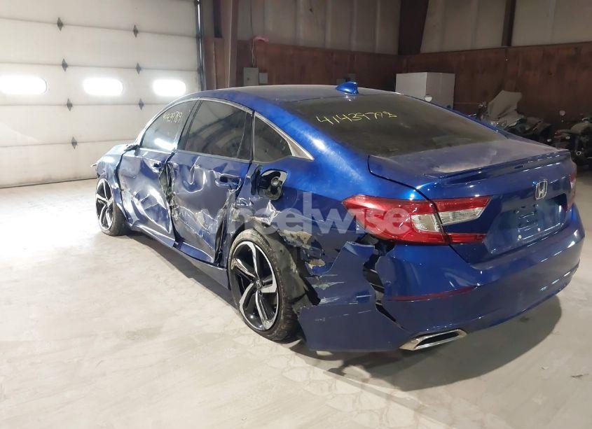 Photo 19 of 2018 Honda Accord SPORT (VIN 1HGCV1F38JA262304)