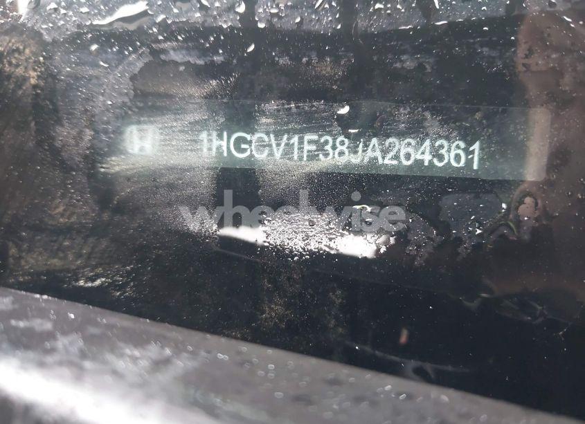 Photo 17 of 2018 Honda Accord SPORT (VIN 1HGCV1F38JA264361)