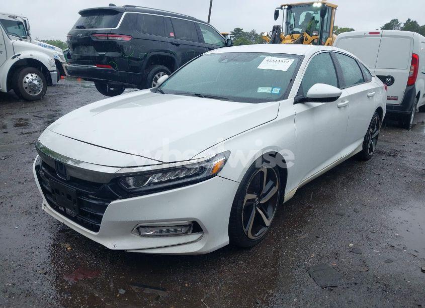 Photo 2 of 2018 Honda Accord SPORT (VIN 1HGCV1F38JA264361)