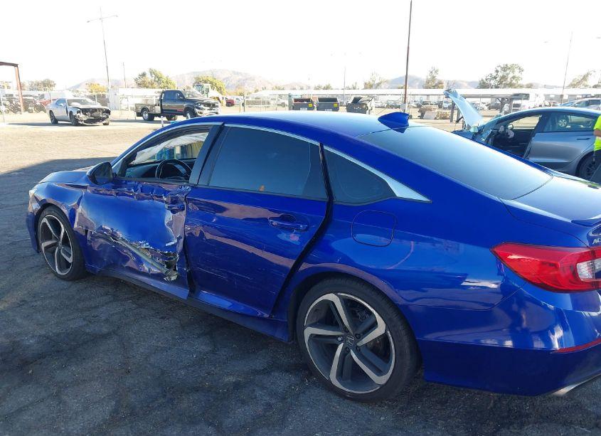 Photo 6 of 2019 Honda Accord SPORT (VIN 1HGCV1F38KA045756)