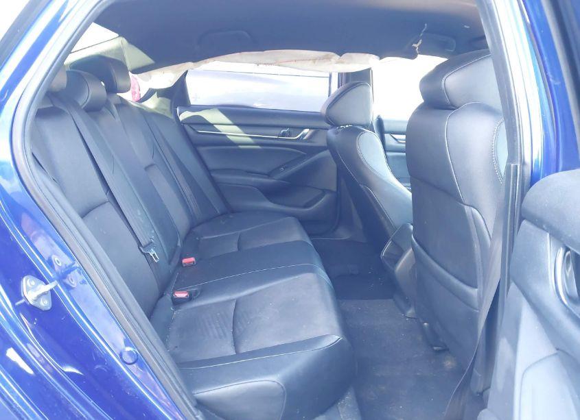 Photo 8 of 2019 Honda Accord SPORT (VIN 1HGCV1F38KA045756)