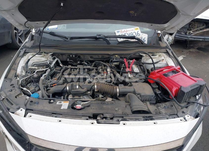 Photo 10 of 2019 Honda Accord SPORT (VIN 1HGCV1F38KA053291)