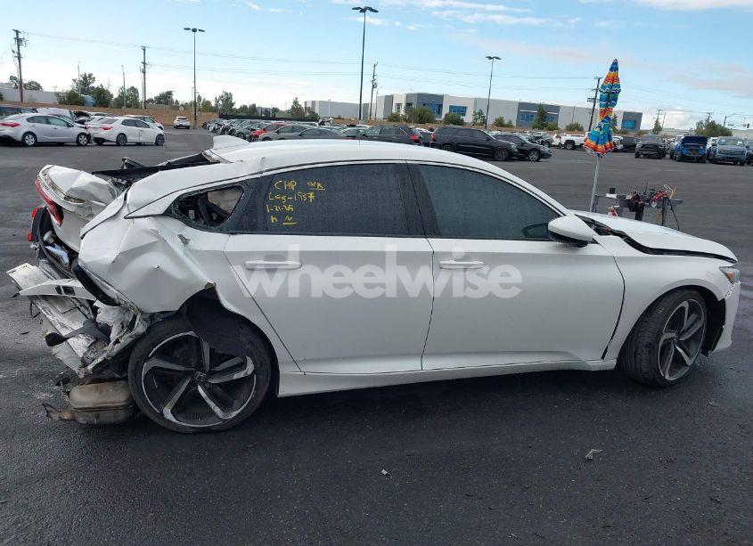 Photo 13 of 2019 Honda Accord SPORT (VIN 1HGCV1F38KA053291)