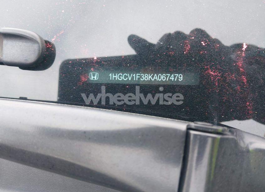 Photo 9 of 2019 Honda Accord SPORT (VIN 1HGCV1F38KA067479)