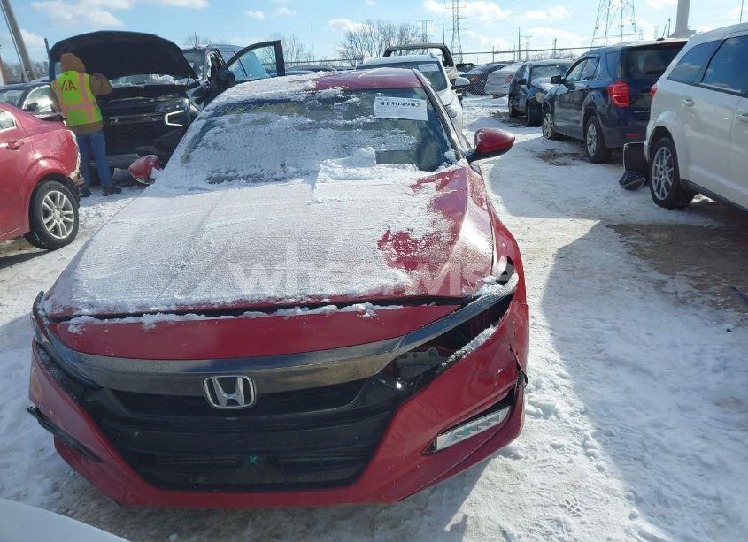 Photo 12 of 2019 Honda Accord SPORT (VIN 1HGCV1F38KA101131)