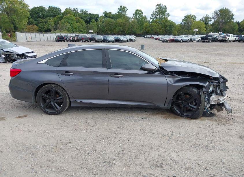 Photo 13 of 2019 Honda Accord SPORT (VIN 1HGCV1F38KA123274)