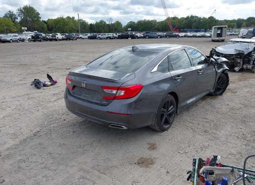 Photo 4 of 2019 Honda Accord SPORT (VIN 1HGCV1F38KA123274)