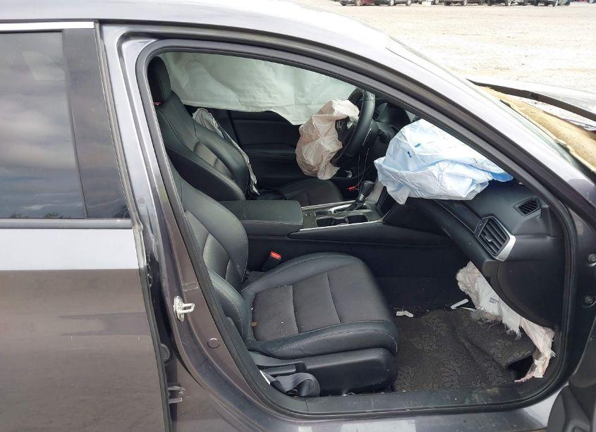 Photo 5 of 2019 Honda Accord SPORT (VIN 1HGCV1F38KA123274)