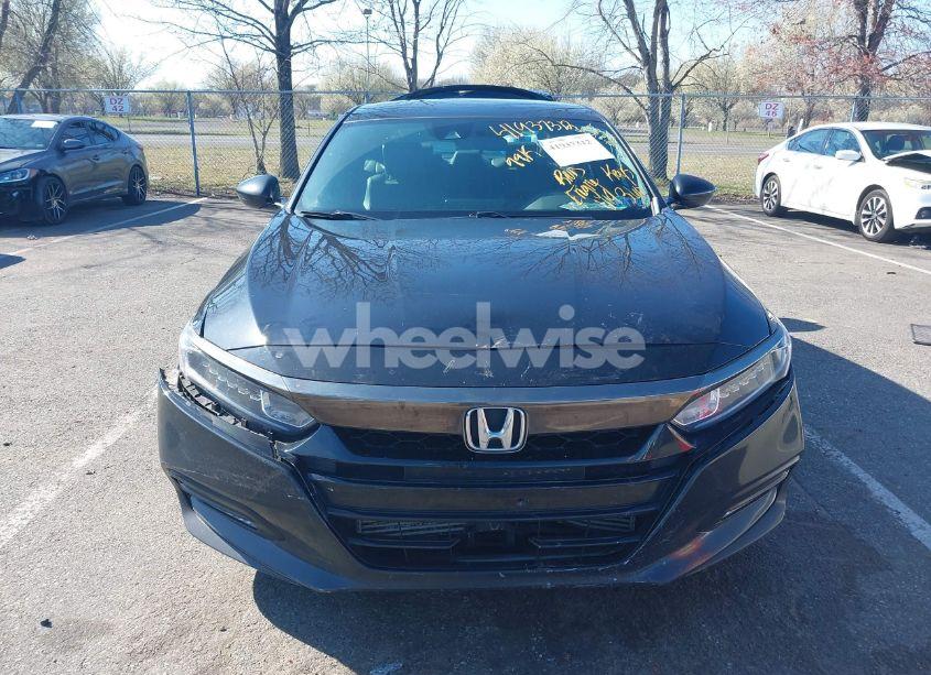 Photo 12 of 2019 Honda Accord SPORT (VIN 1HGCV1F38KA138048)