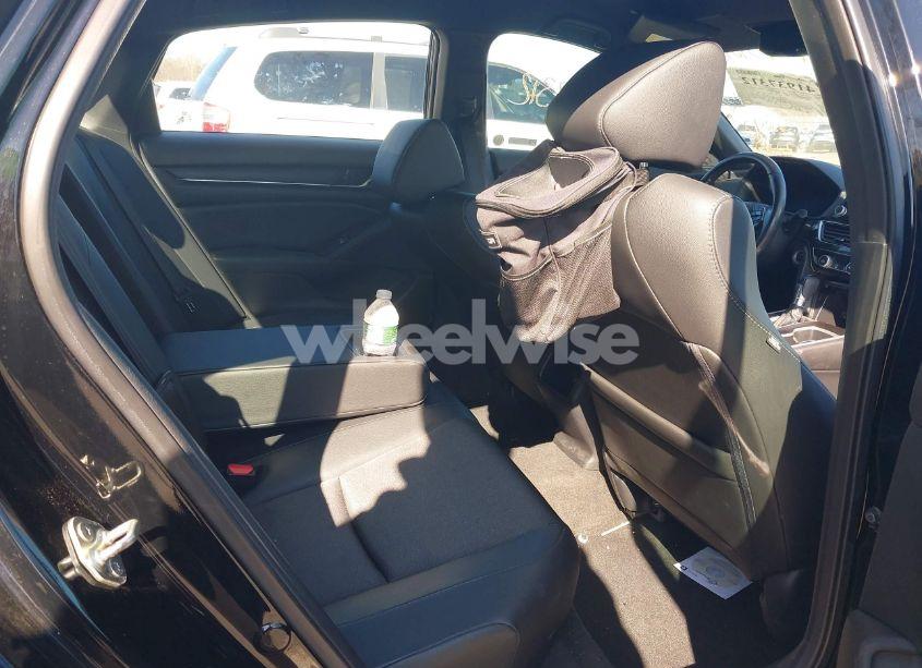 Photo 8 of 2019 Honda Accord SPORT (VIN 1HGCV1F38KA138048)