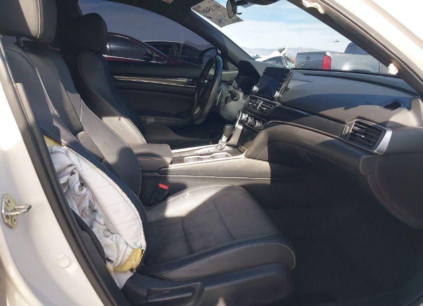 Photo 5 of 2020 Honda Accord SPORT (VIN 1HGCV1F38LA004237)