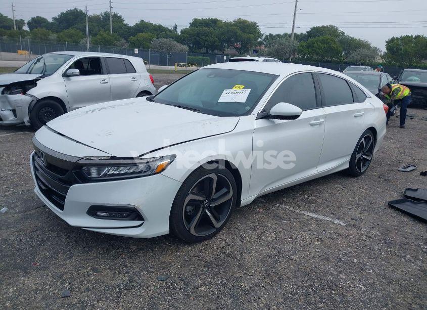 Photo 2 of 2020 Honda Accord SPORT (VIN 1HGCV1F38LA117766)
