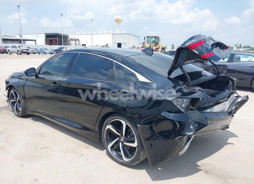 Photo 3 of 2020 Honda Accord SPORT (VIN 1HGCV1F38LA118433)