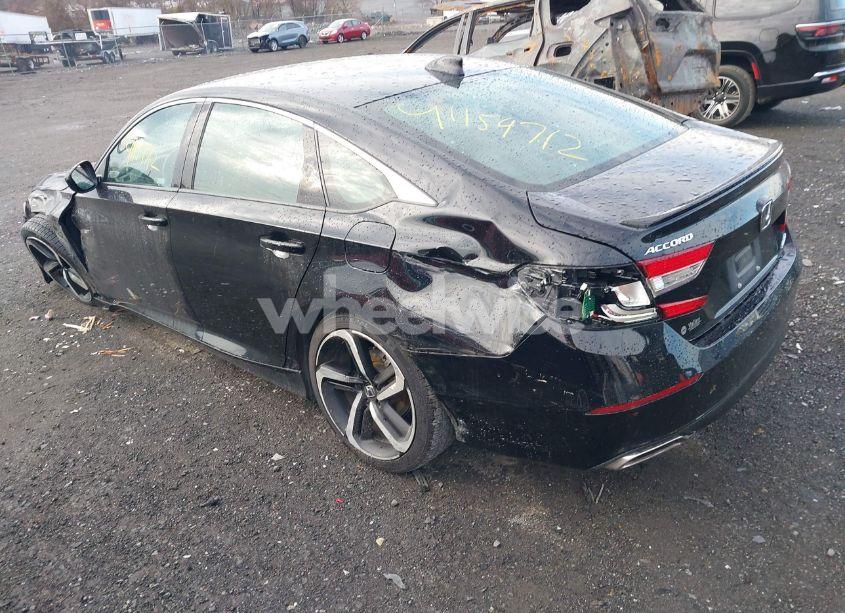 Photo 3 of 2020 Honda Accord SPORT (VIN 1HGCV1F38LA120246)